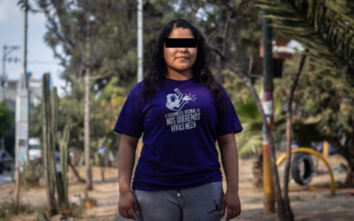 Feministas de Oaxaca protestan para exigir la libertad de Roxana