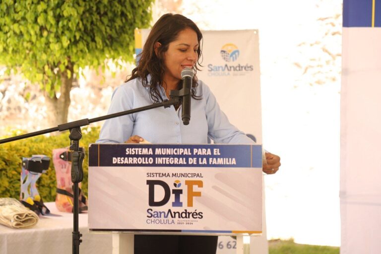 DIF San Andrés Cholula entrega   15 prótesis y 7 ortesis a través del programa cambiando vidas.