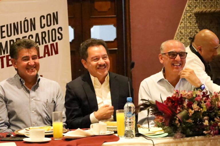 Coincide Nacho Mier con empresarios de Teziutlán para construir un futuro transformador