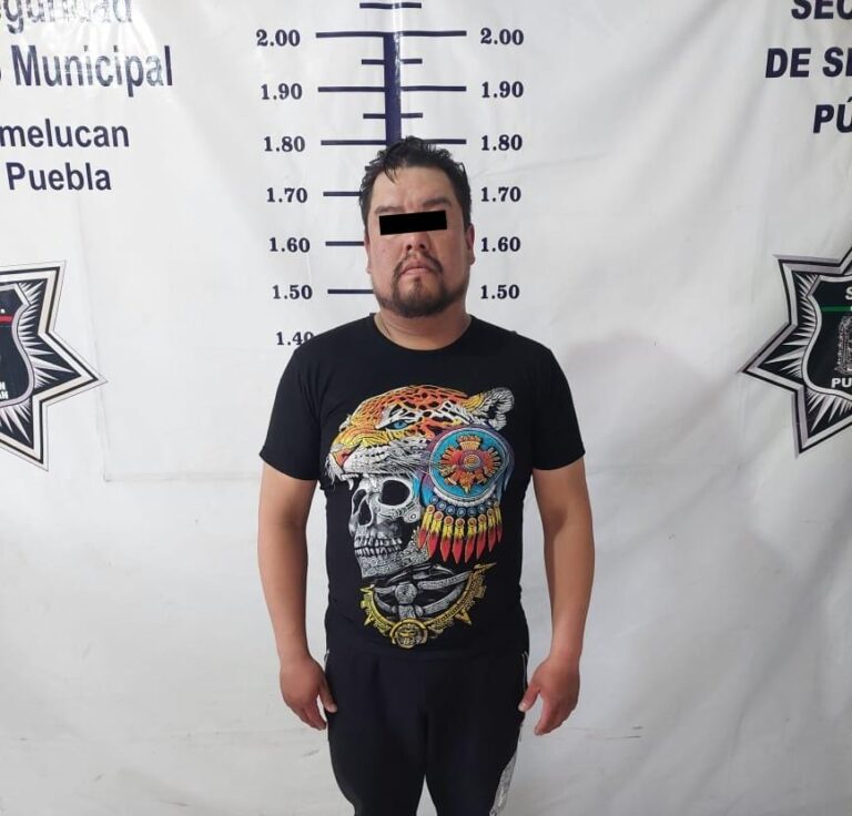 Seguridad Pública de San Martín Texmelucan detiene a masculino  por presunta agresión a su ex pareja sentimental.