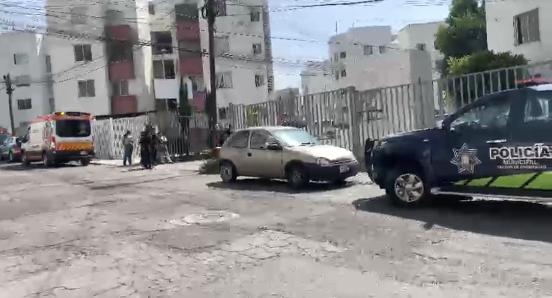 Un feto humano fue hallado dentro de una mochila y entre bolsas de basura en un edificio de la colonia Bugambilias de la ciudad de Puebla.