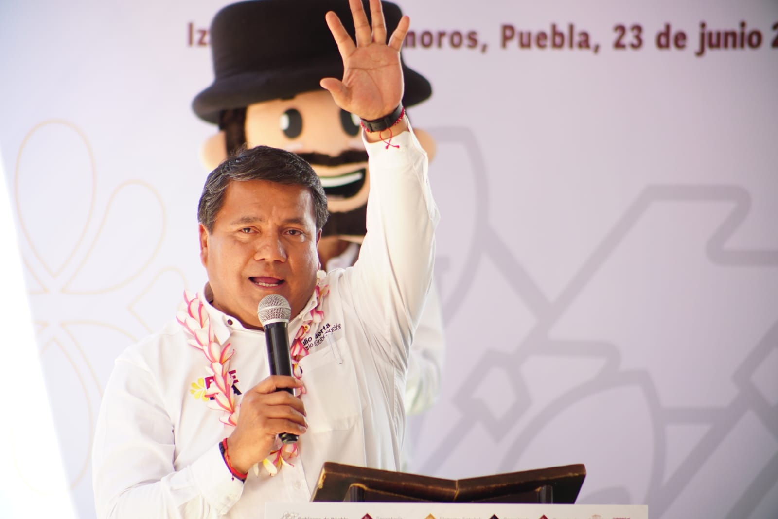 Con jornadas de atención, gobierno estatal fortalece desarrollo personal y familiar de mujeres