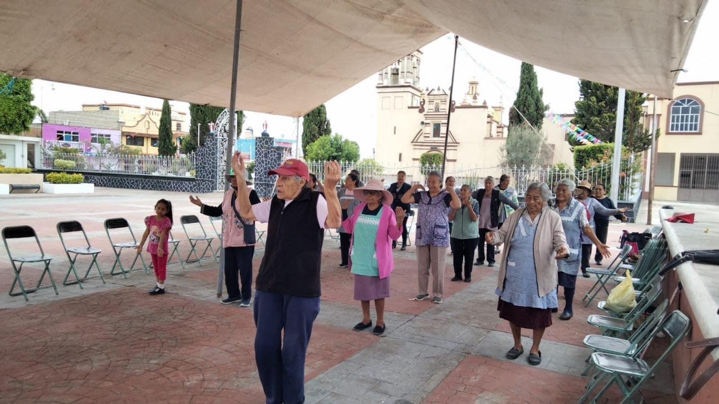 Impulsan actividades recreativas para grupos gerontológicos.