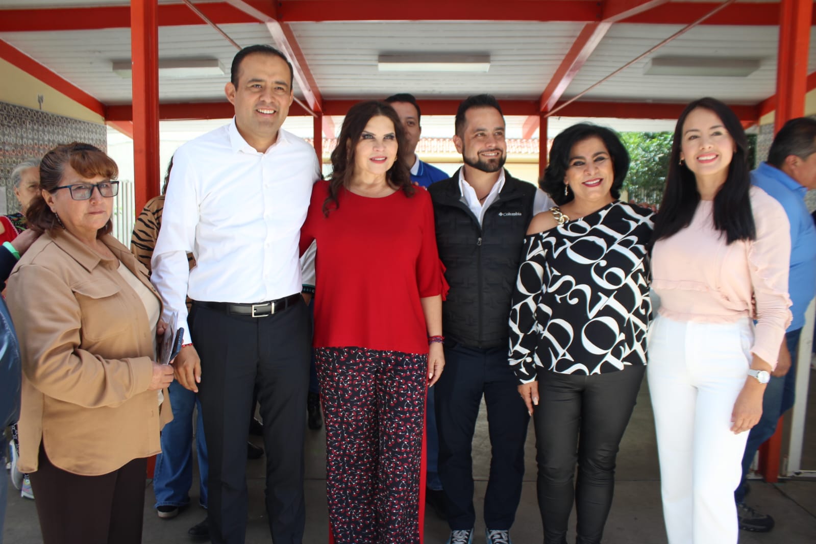 Voluntariado del Congreso del Estado concluye Jornada de Salud Visual en San Martín Texmelucan