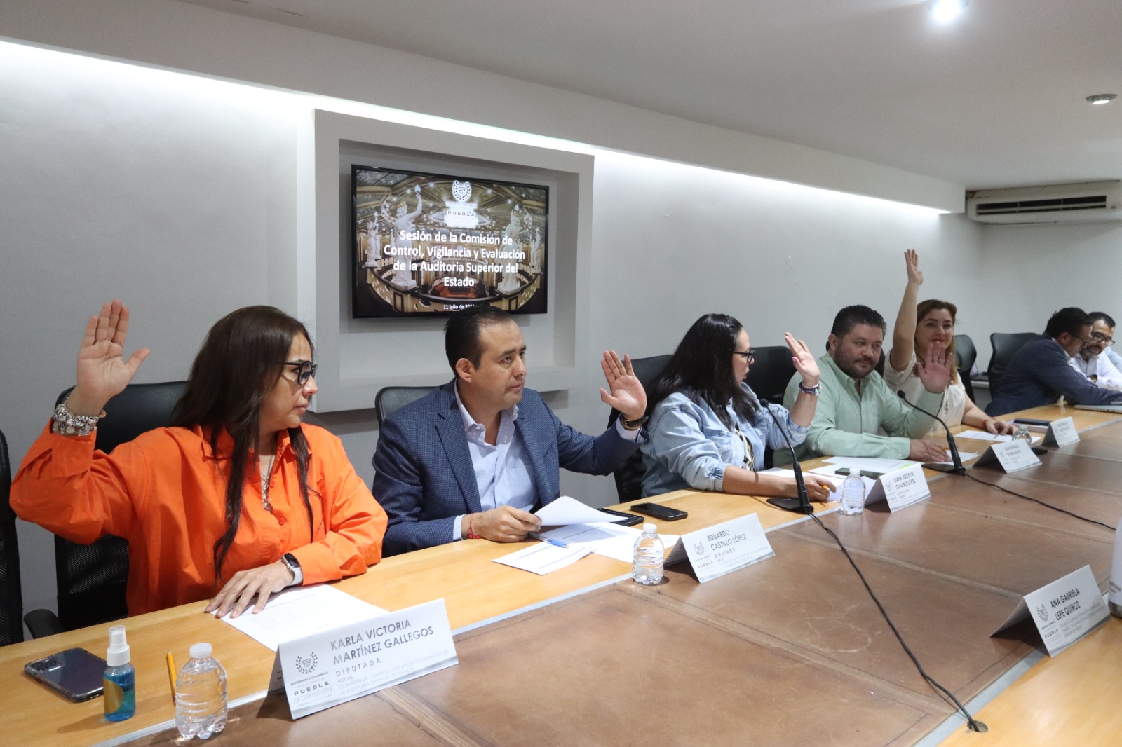 Avalan en Comisión del Congreso dictamen del análisis de 206 informes individuales del Ejercicio 2021