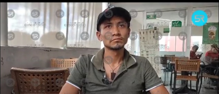 <em>Érick recupera su camioneta robada, pero abusivos del corralón “Grúas Tlahuapan” le cobran 37 mil pesos por regresarle el vehículo</em>