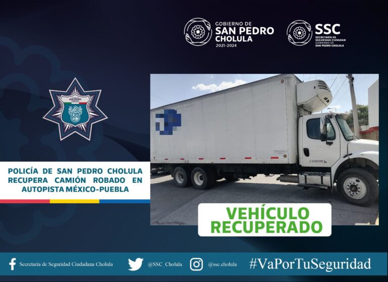 Policía de San Pedro Cholula recupera camión robado en autopista México-Puebla