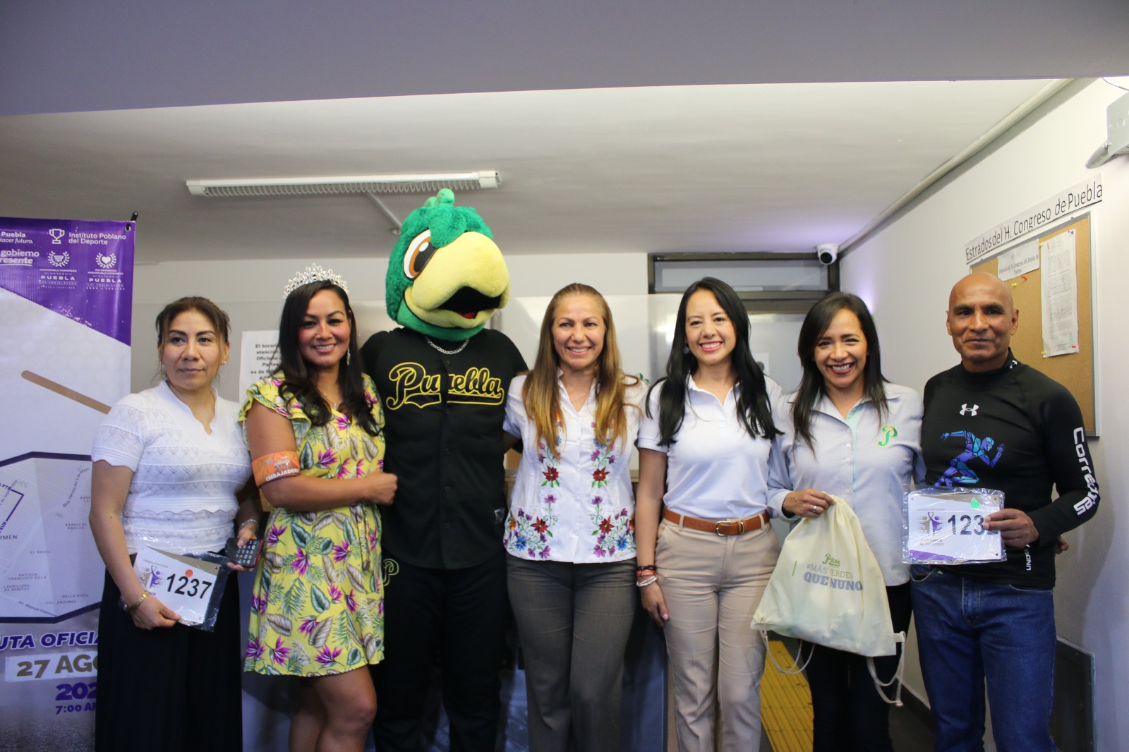 Pericos de Puebla y empresas se suman a la carrera “Por Amor al Prójimo” del Congreso 