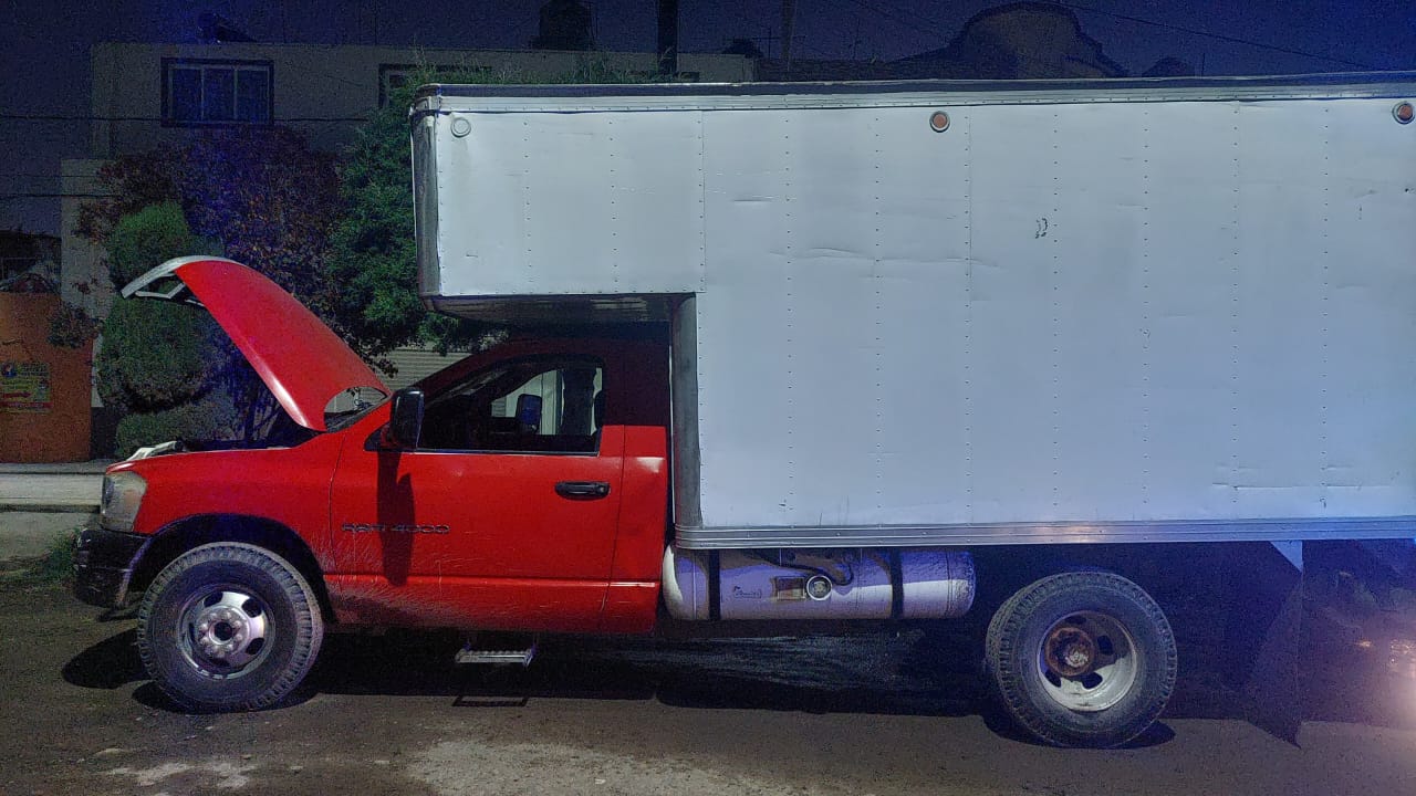 Seguridad Pública de Texmelucan  localizó camioneta  con reporte de robo