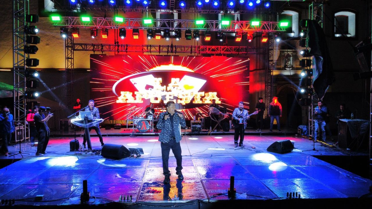 La Apuesta puso a bailar a más de 6 mil personas con ritmo duranguense en la feria de Cholula 2023