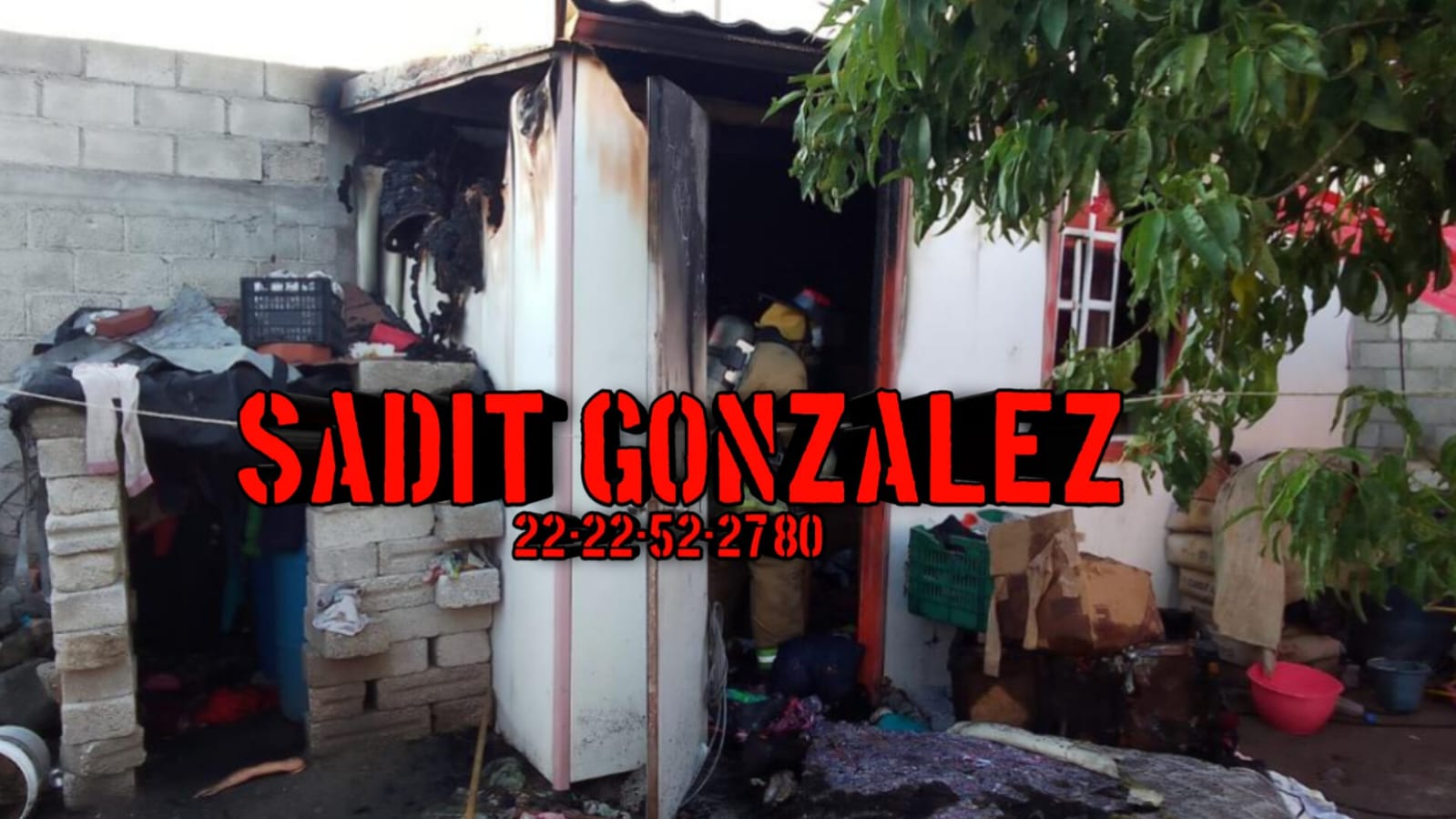 3 menores sufren quemaduras al incendiarse su casa en Acajete.
