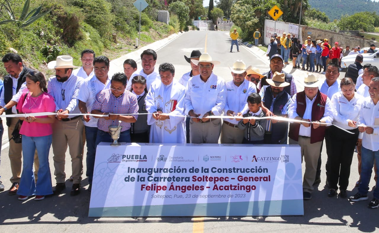 Con obra carretera de 46.7 mdp, gobierno estatal impulsa desarrollo de Soltepec, Felipe Ángeles y Acatzingo