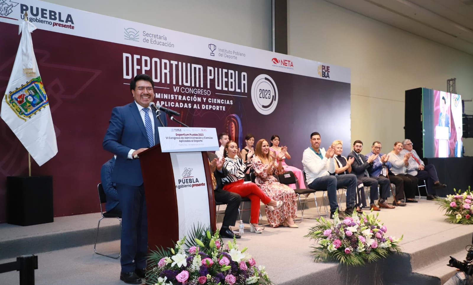 Impulsa gobierno estatal profesionalización de atletas poblanos