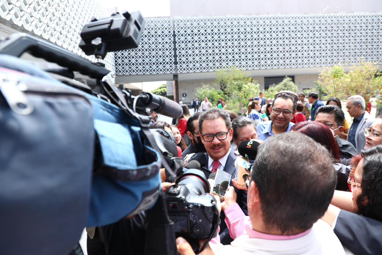 Porque voy arriba en las encuestas, me atacan con guerra sucia:Ignacio Mier