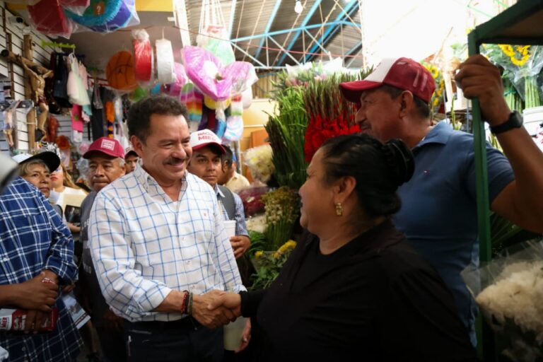 En Acatlán de Osorio, Nacho Mier recibe respaldo de la población