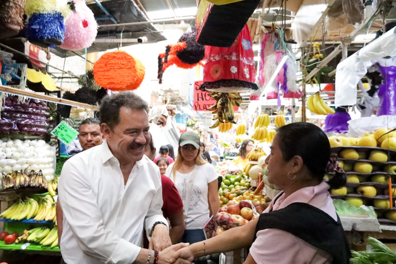 Locatarios del Mercado independencia demuestran su apoyo a Nacho Mier