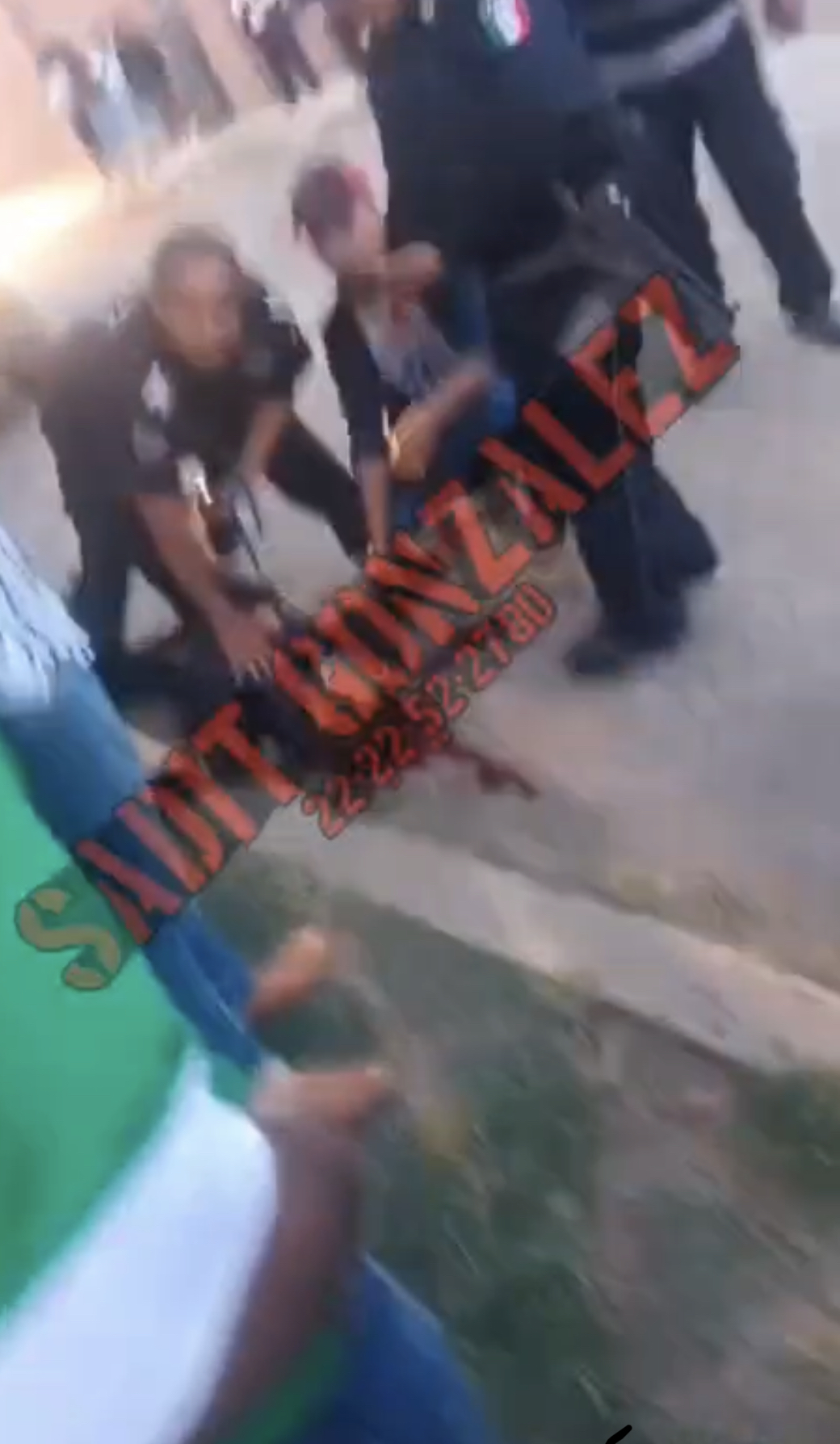 Muere policía y presunto delincuente en enfrentamiento en San Pedro Cholula.