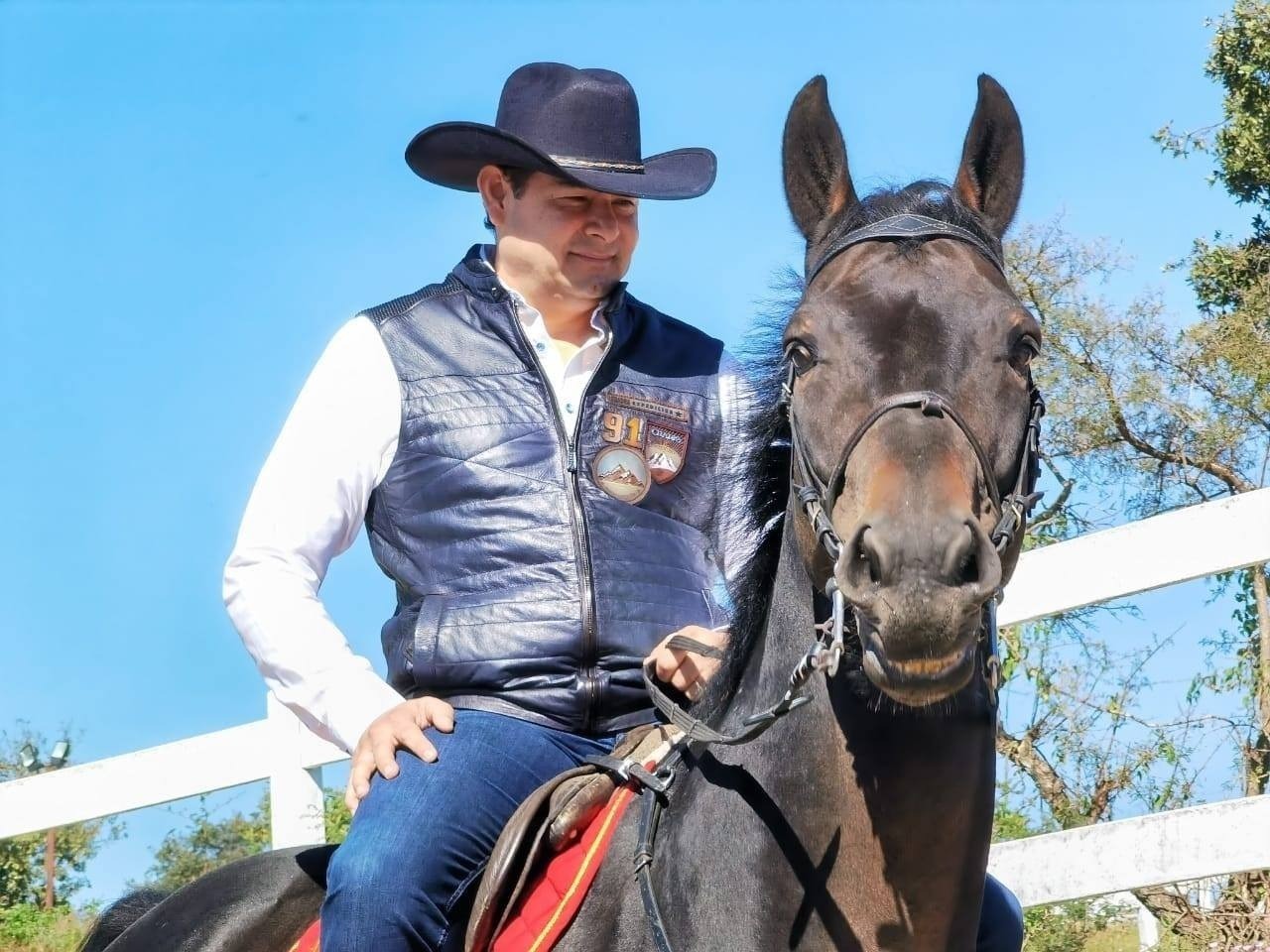 Importante fortalecer el legado y obra de AMLO hacia el 2024: Senador Armenta