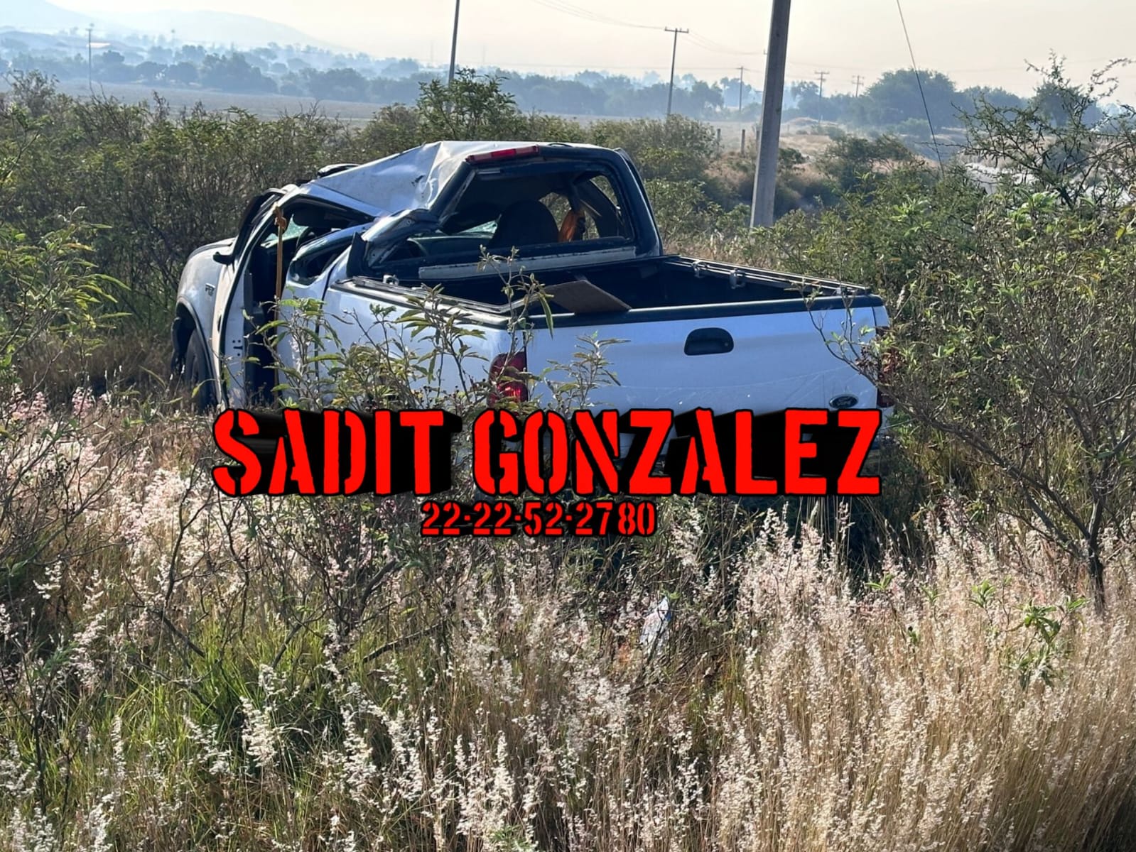 Volcadura de una camioneta deja 1 muerto y 6 lesionados sobre la federal Puebla-Tehuacán.