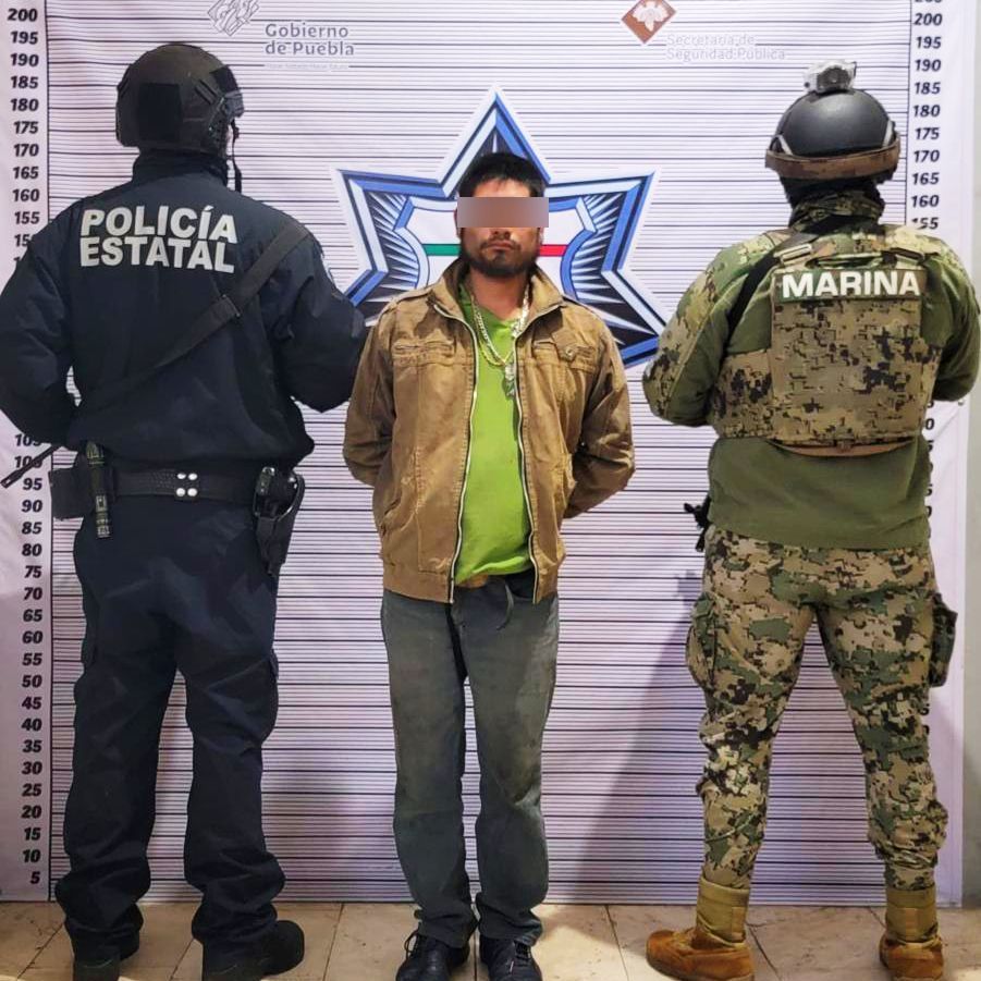 Detienen SSP y SEMAR a principal distribuidor de droga en Tepatlaxco