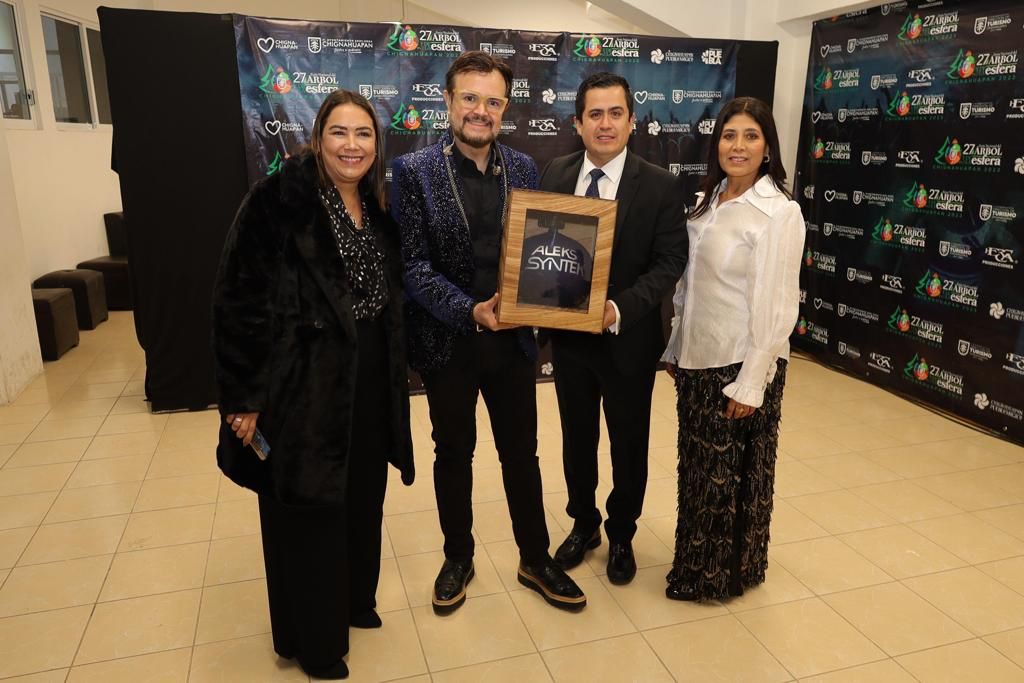 Más de 370 mil visitantes presenciaron la 27 Feria Nacional del Árbol y de la Esfera en Chignahuapan