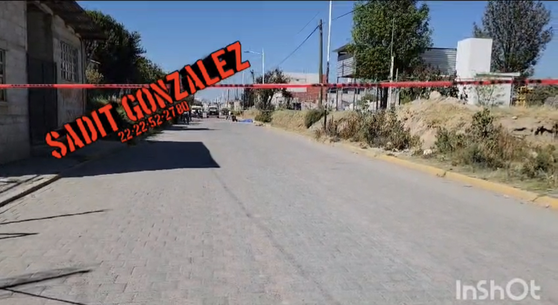 Hallan hombre sin vida en calle de Amozoc.