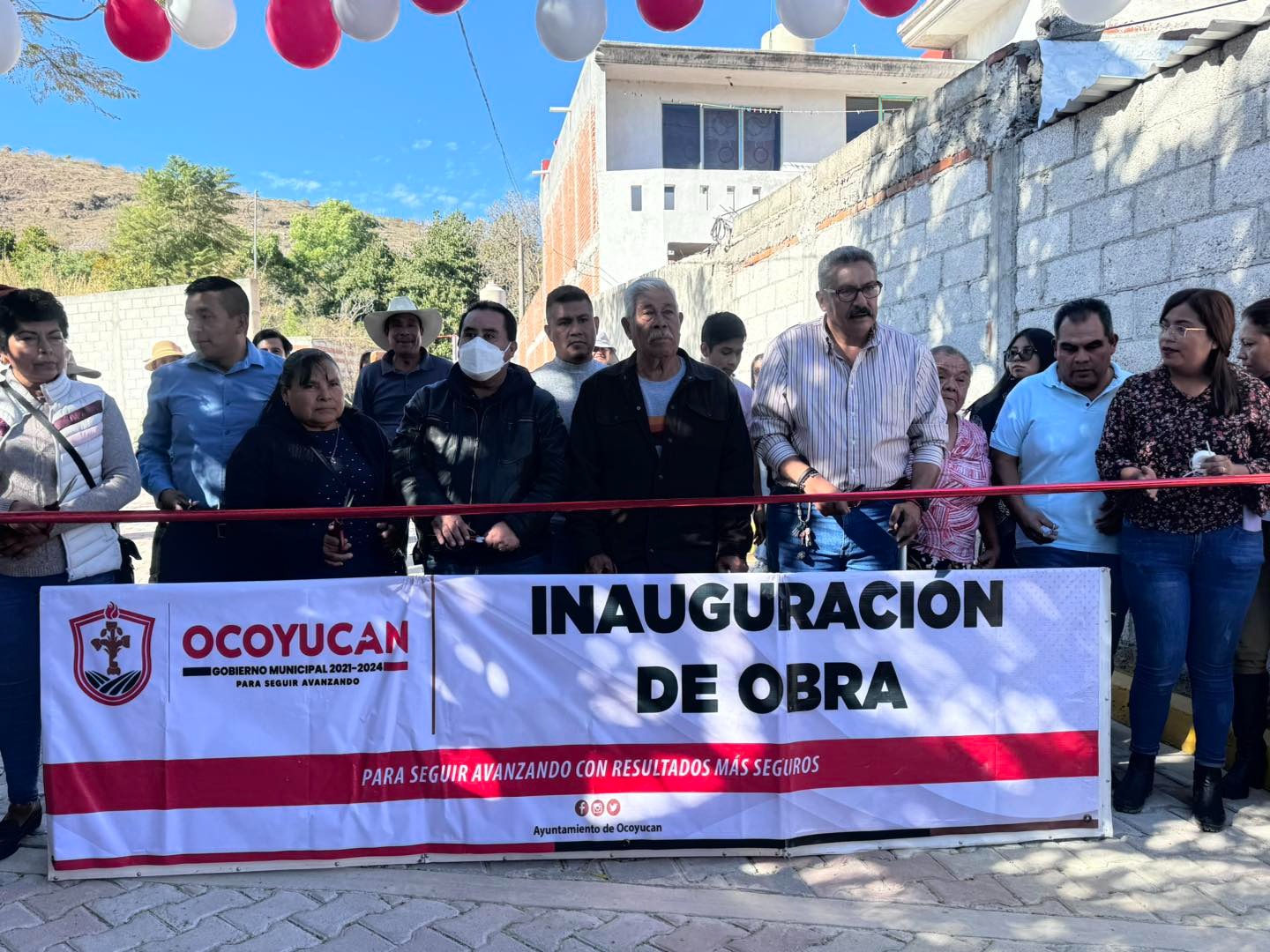 Pavimenta gobierno de Ocoyucan calle en Malacatepec