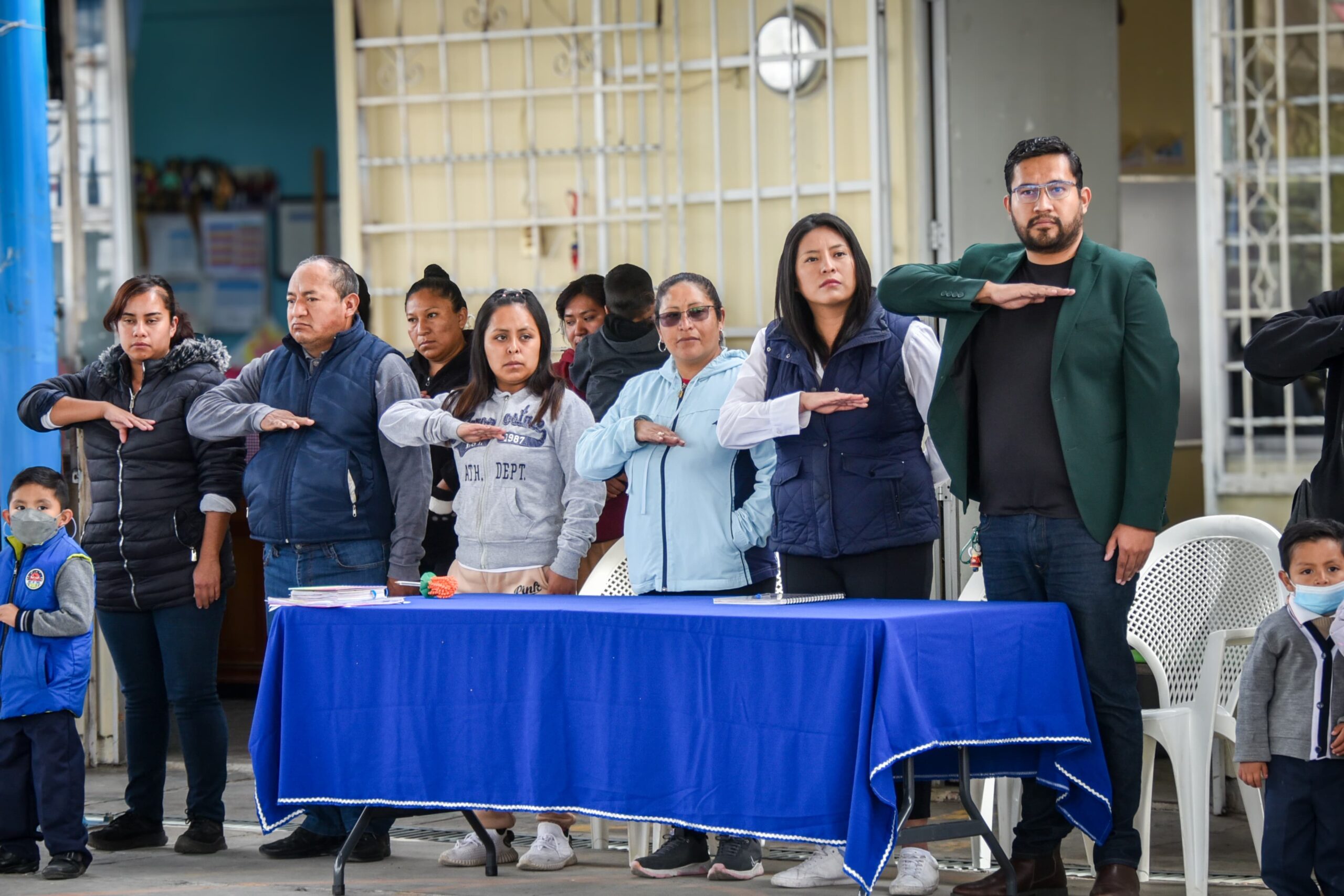 Mejora Rocio Simón espacios en jardín de niños de San Jerónimo Tecuanipan