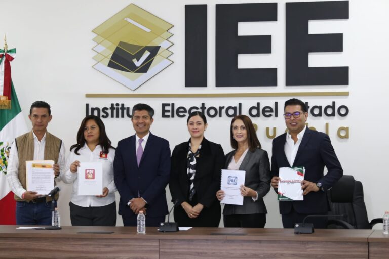 Alianza “Mejor Rumbo para Puebla” registro su plataforma electoral ante el instituto electoral del Estado