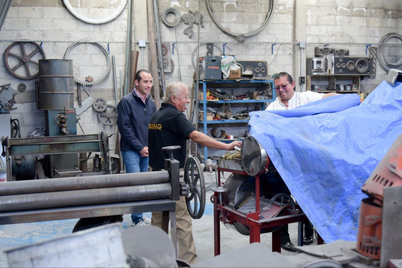 En San Pedro Zacachimalpa invitan a Mario Riestraa recorrer  “LA FUNDICIÓN”