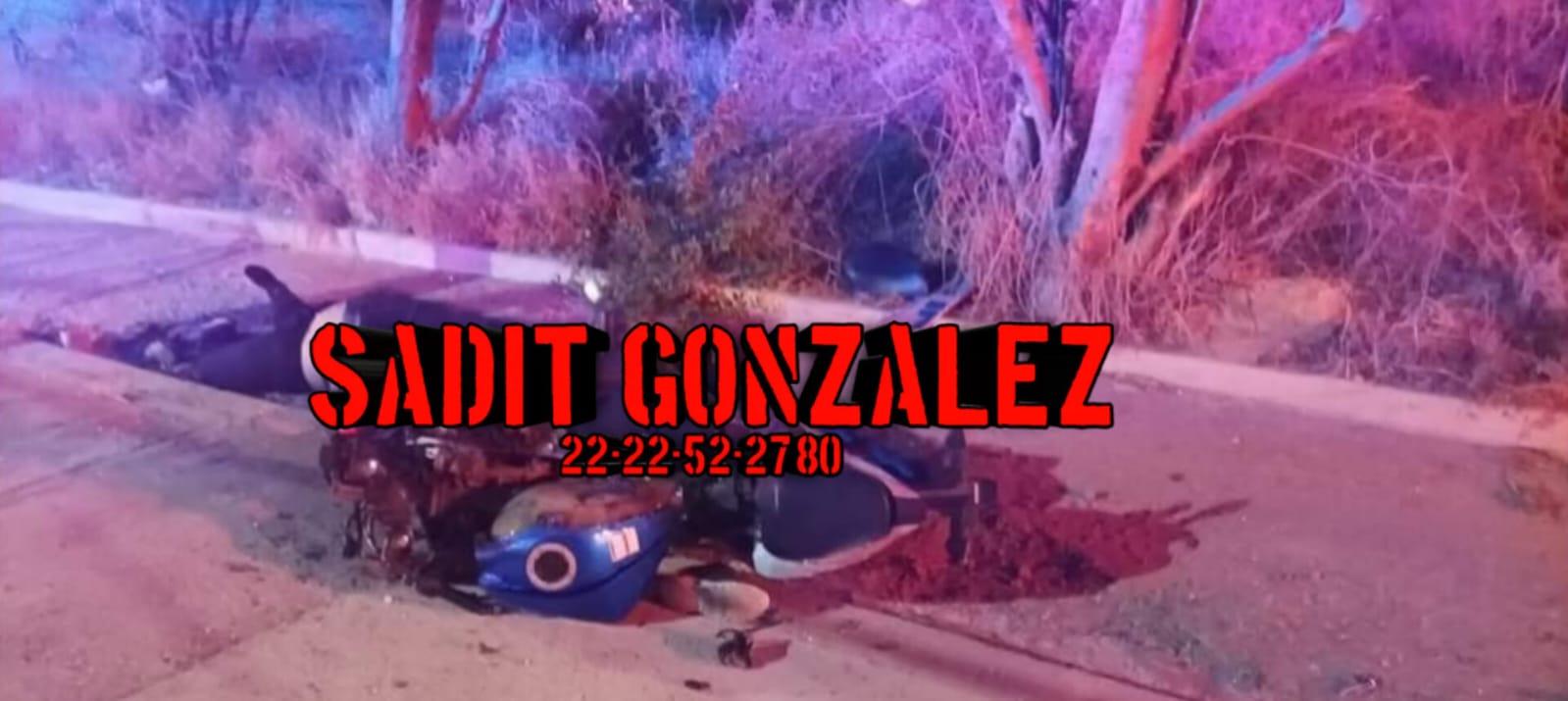 Muere motociclista y otro resulta lesionado tras accidente en Ajalpan.