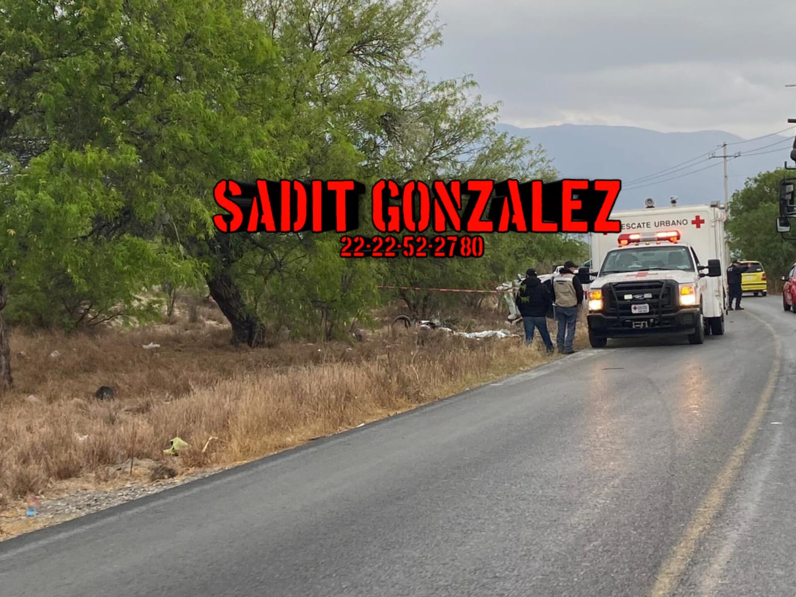 Muere motociclista al ser impactado por una camioneta en Tehuacán.