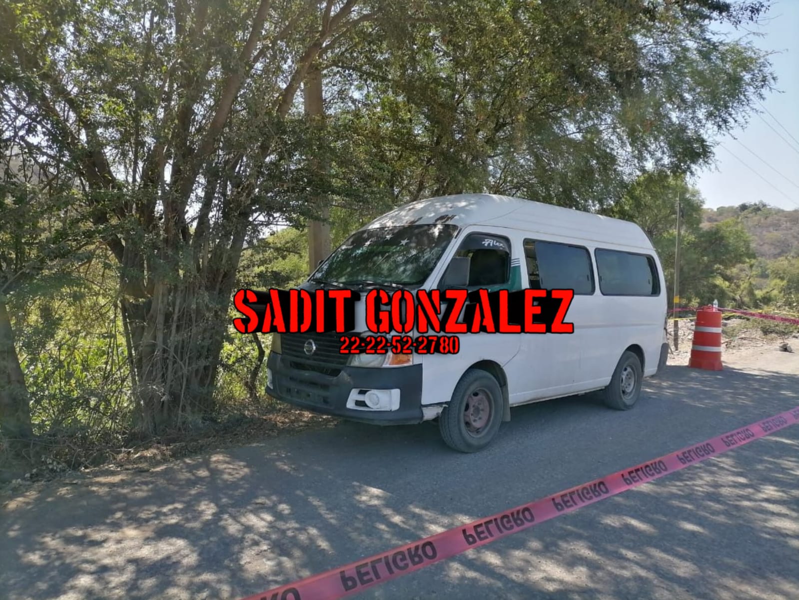 Eran poblanos y montadores de toros los hombres hallados ejecutados dentro de una combi en Morelos.