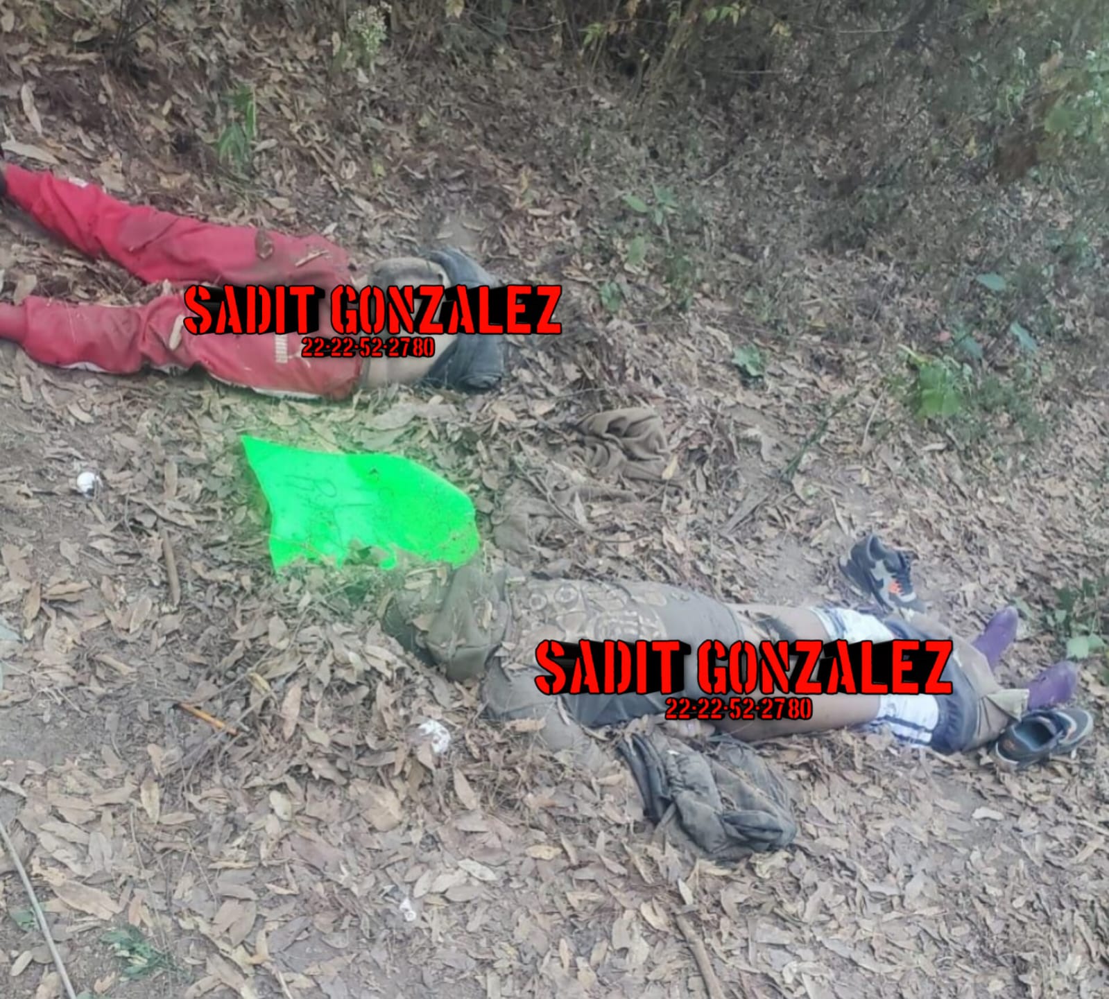 Hallan cadáveres de dos hombes con signos de violencia y un narcomensaje en Teotlalcingo