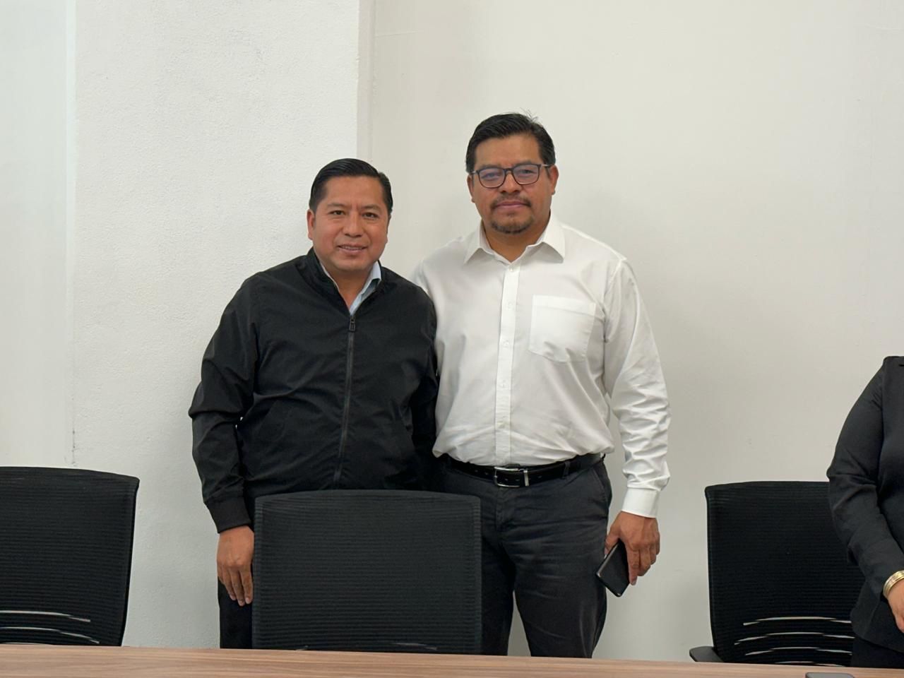 El presidente municipal Filomeno Sarmiento Torres, solicitó licencia temporal ante el Cabildo para separarse de su cargo.