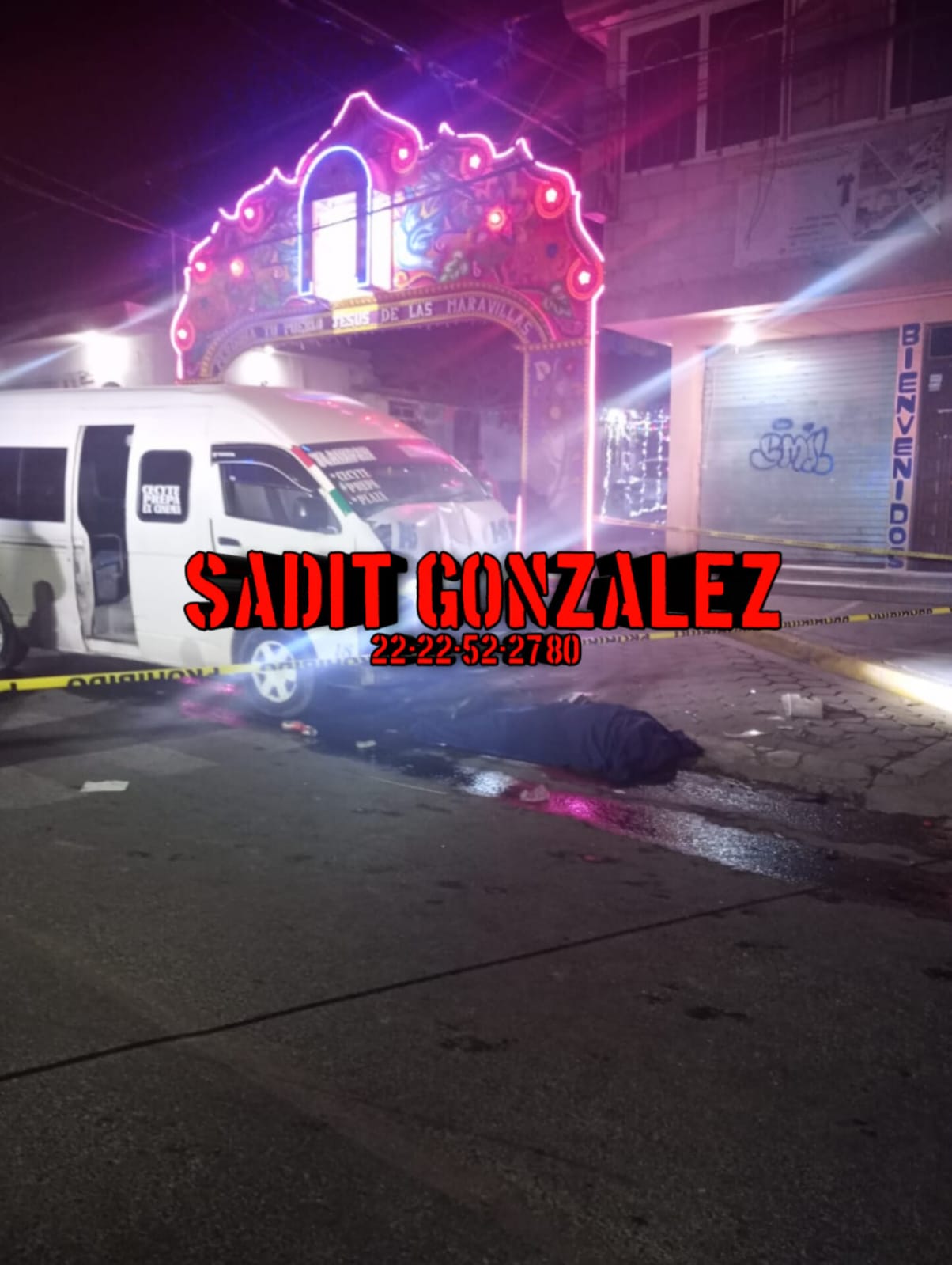 Muere hombre atropellado por una combi de transporte público en Tecamachalco.