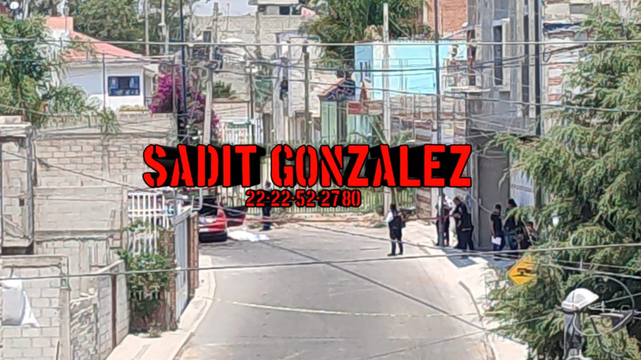 Muere al chocar auto contra un poste en la colonia Solidaridad.