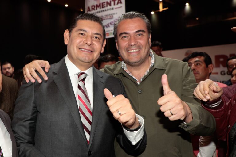 Respalda Victor Galeazzi al candidato a la Gobernatura de Puebla Alejandro Armenta en la presentación del Proyecto Estatal 2024 – 2030.