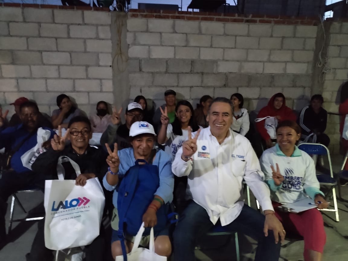 Humberto Aguilar se reúne con vecinos del barrio de Jesús y la Reserva Territorial