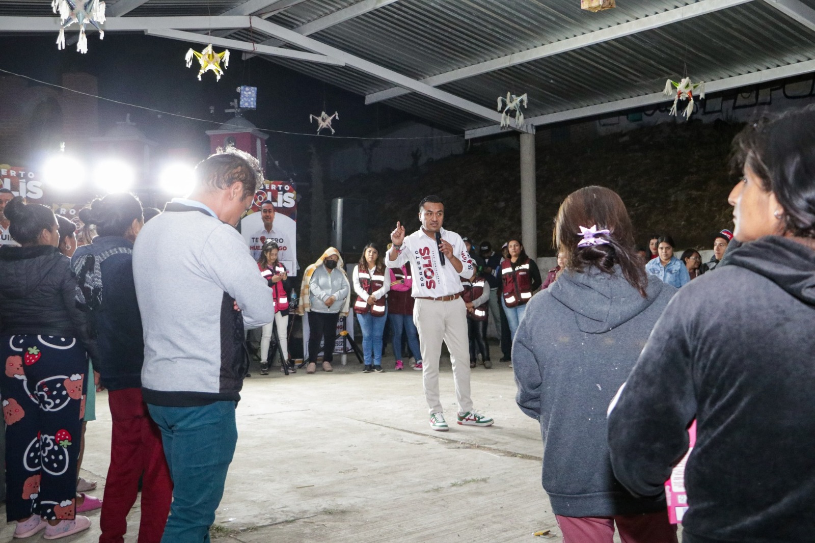 Roberto Solís Refuerza Compromiso con la Inclusion Comunitaria en la Gestión de su Administración