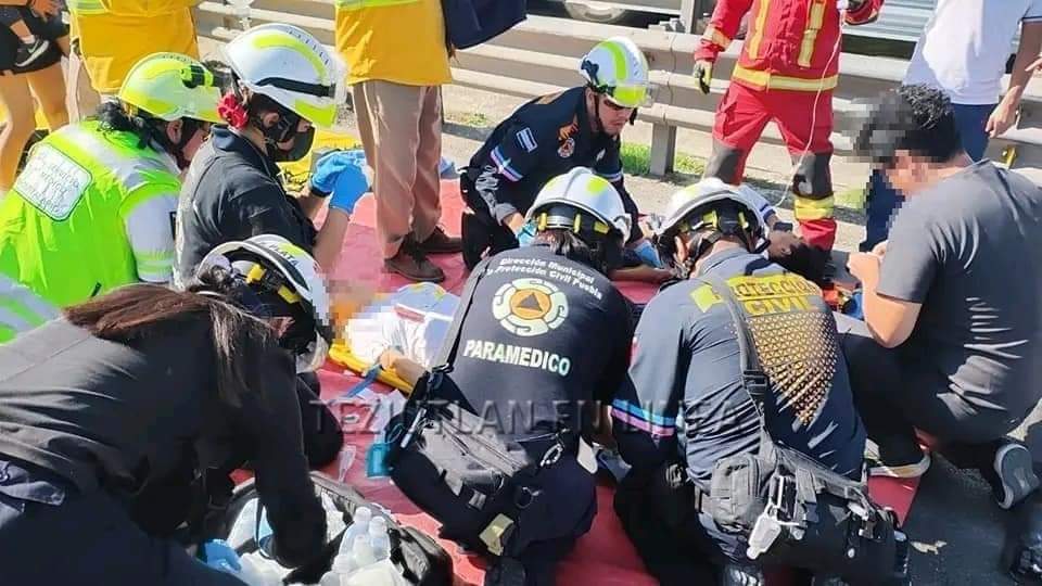 16 lesionados deja accidente sobre la México-Puebla.
