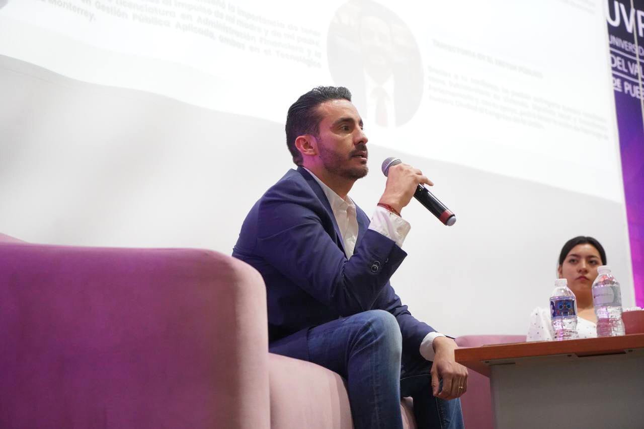 Toño López Presenta su Plataforma para Jóvenes por el Derecho a Prosperar