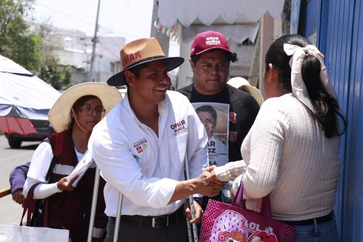 Omar Muñoz se compromete a generar espacios educativos y clínicos para Cuautlancingo