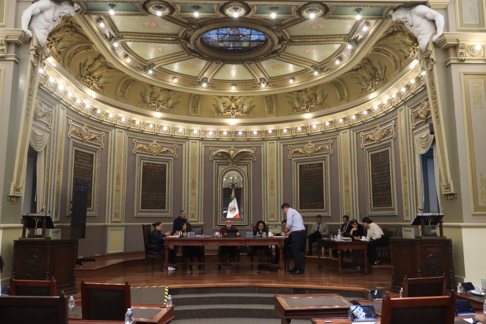 Recibe Congreso iniciativa para regularizar y supervisar clínicas de rehabilitación y anexos 