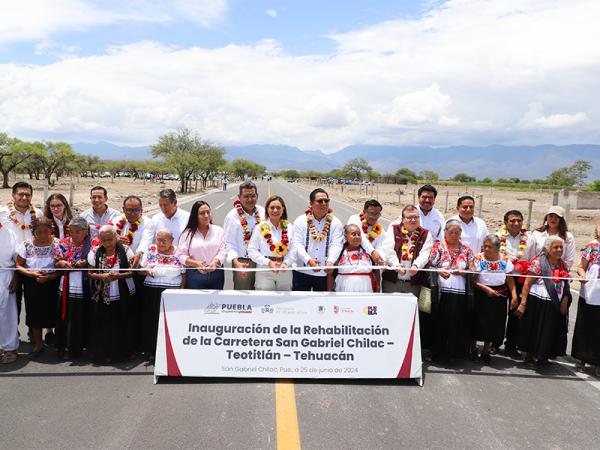 Con rehabilitación de carretera, gobierno de Puebla detona desarrollo en San Gabriel Chilac