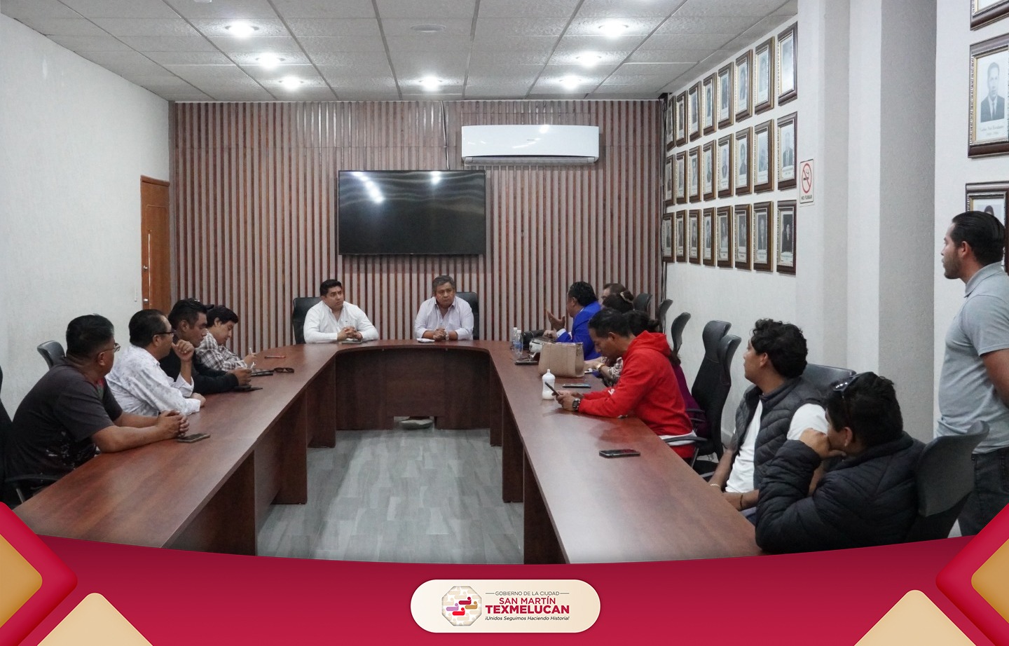 Gobierno municipal de Texmelucan media entre organización del tianguis llegando a acuerdos favorables