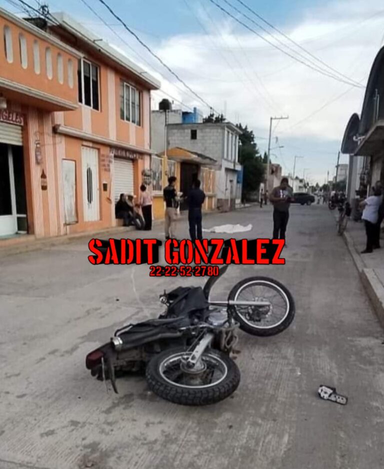 Por esquivar a un perro, derrapa en su moto y muere hombre en San Martín Texmelucan.