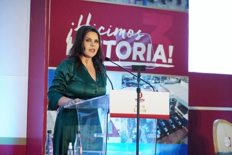 Norma Layón presenta su tercer y último informe de gobierno, culminando seis años de transformación y progreso