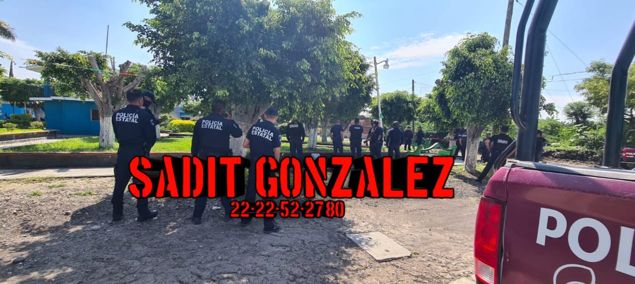 Queman vivo a presunto ladrón en Tlapanalá.