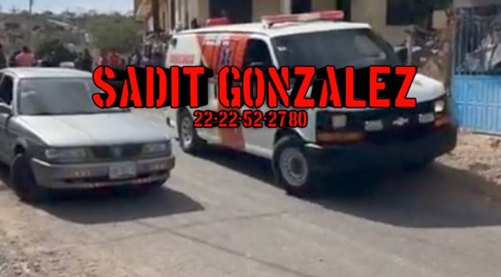 Graves, par de hermanos al ser atropelladas por policías estatales en Ahuehuetitla.